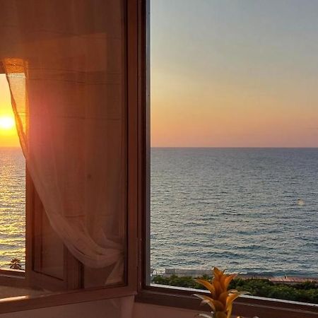 La Finestra Sul Mare Apartment Tropea Exterior photo