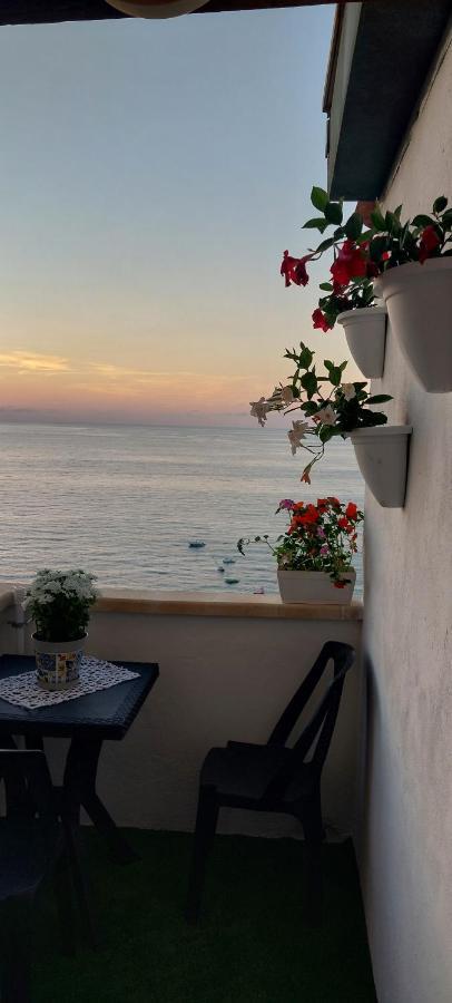 La Finestra Sul Mare Apartment Tropea Exterior photo